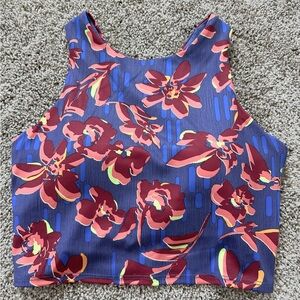 NWT Athleta Conscious Crop Floral Printed Sz M/ D-DD+ Cups Athleisure workout